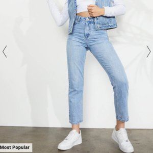 JayJays 'Brooke' straight leg jean